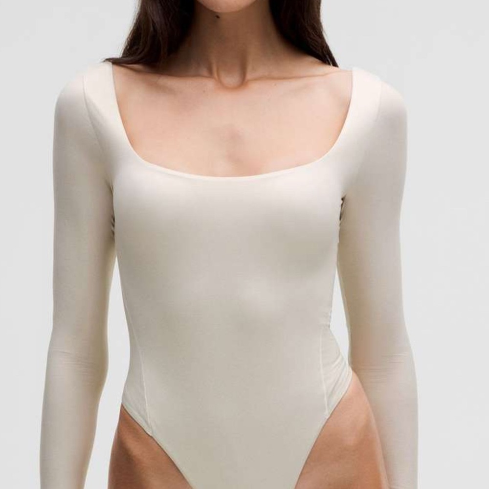 Lululemon Square-Neck Long Sleeve Bodysuit * Shine